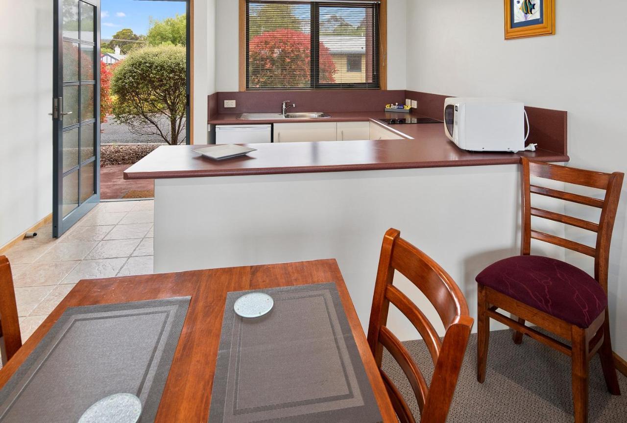 Marsden Court Apartments Now Incorporating Marsden Court And Sharonlee Strahan Villas Exterior photo