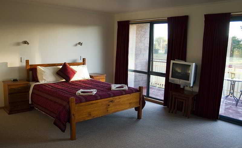 Marsden Court Apartments Now Incorporating Marsden Court And Sharonlee Strahan Villas Exterior photo