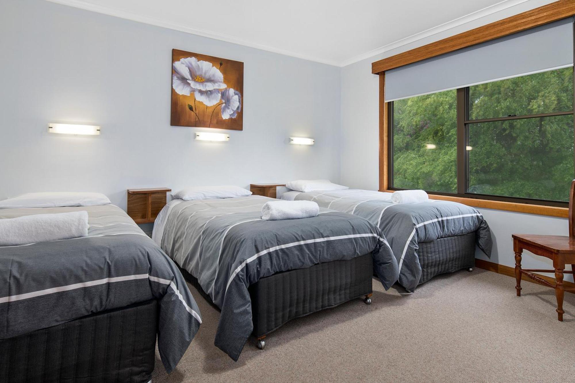Marsden Court Apartments Now Incorporating Marsden Court And Sharonlee Strahan Villas Exterior photo